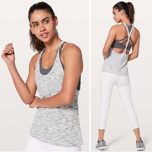 Lululemon Twist and Toil Tank Top 4 Space Dye White Black Gray Stretch EUC!